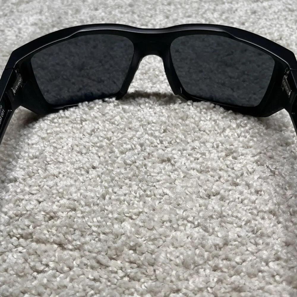 NEW Fin-Nor Rum Line Polarized Sunglasses Matte Black Mirrored Blue Lens w/ Case